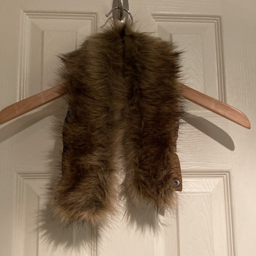 Offline by Aerie Floral Puffer Vest Hoodie w Faux Fur Trim for NWOT Med - Picture 6 of 8